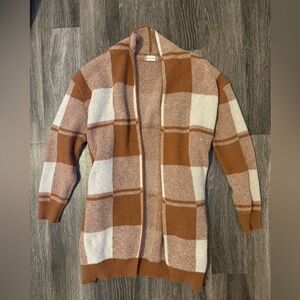 Altar’d State Checkered Orange and Cream Cardigan oversized size small